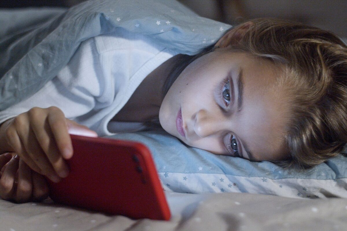 interdiction réseaux sociaux qu eu kids